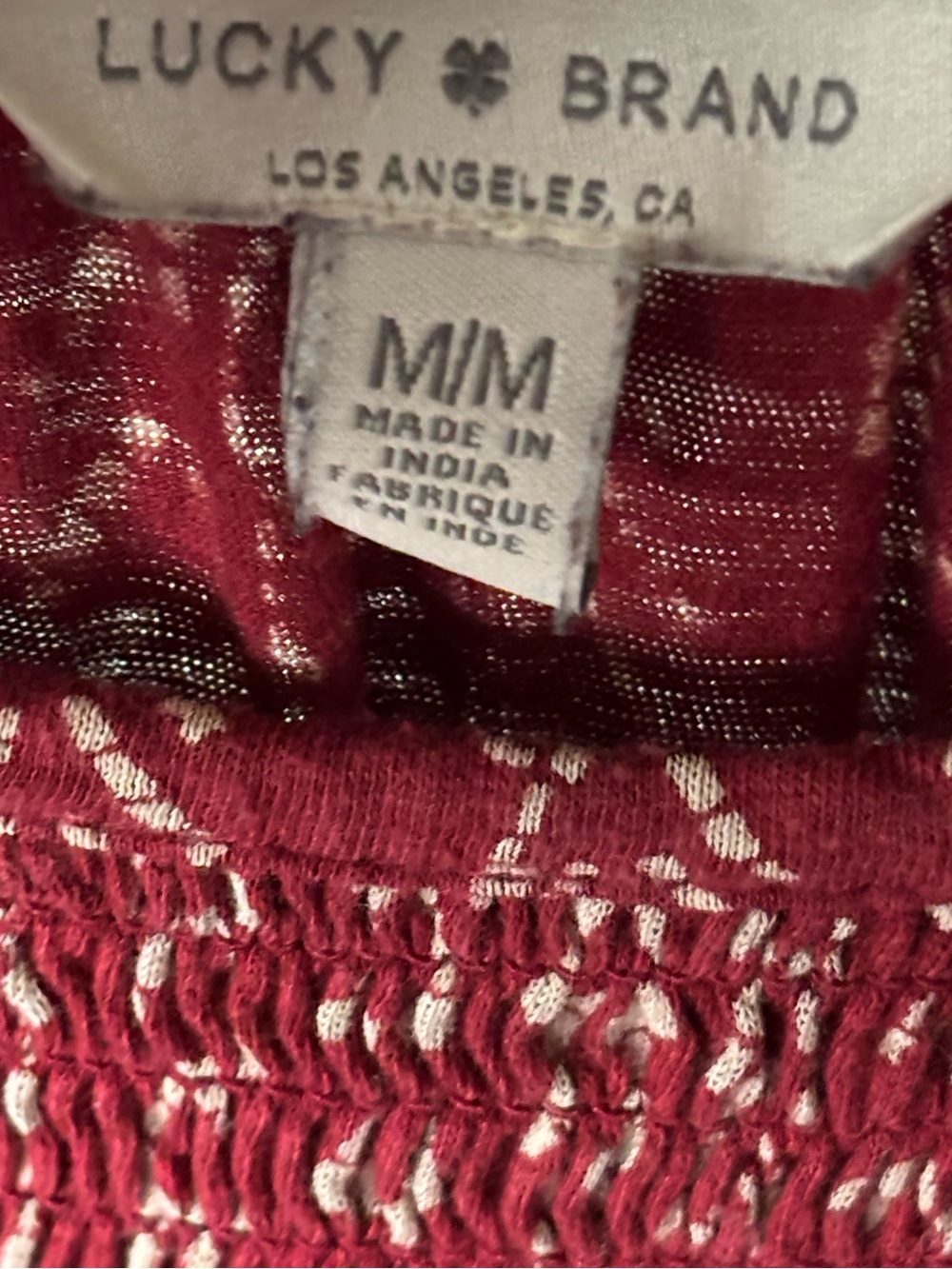LUCKY BRAND Burgundy Smocked Flutter Sleeve Boho Blouse Top M - Picture 3 of 3